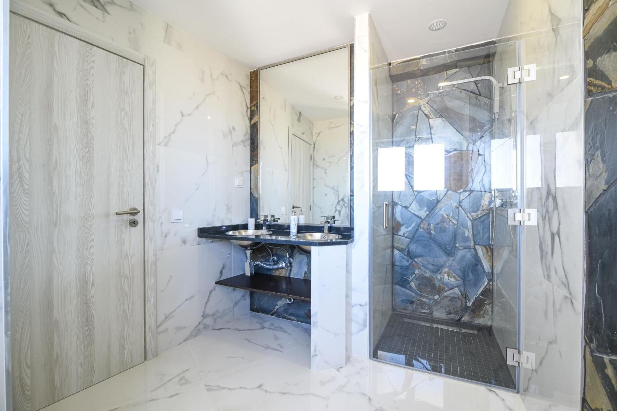 The Penthouse In Praia Da Rocha ポルティマン エクステリア 写真